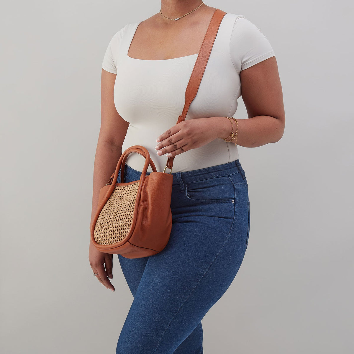 HOBO Featured - Margot Satchel In Pebbled Leather - Burnished Caramel Caning