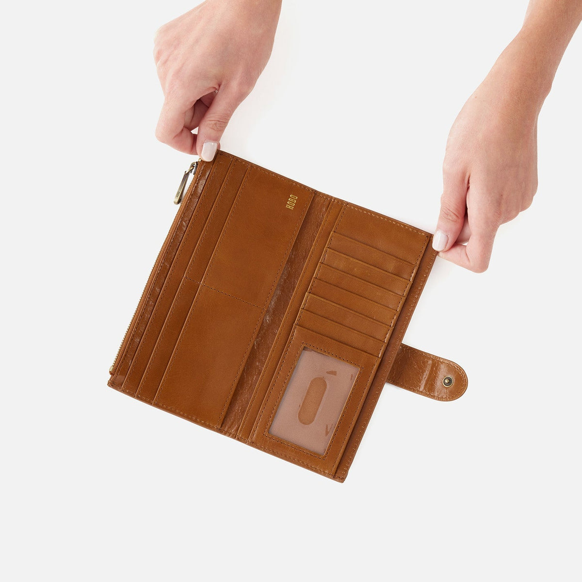 HOBO Everyday - Dunn Continental Wallet In Polished Leather - Truffle