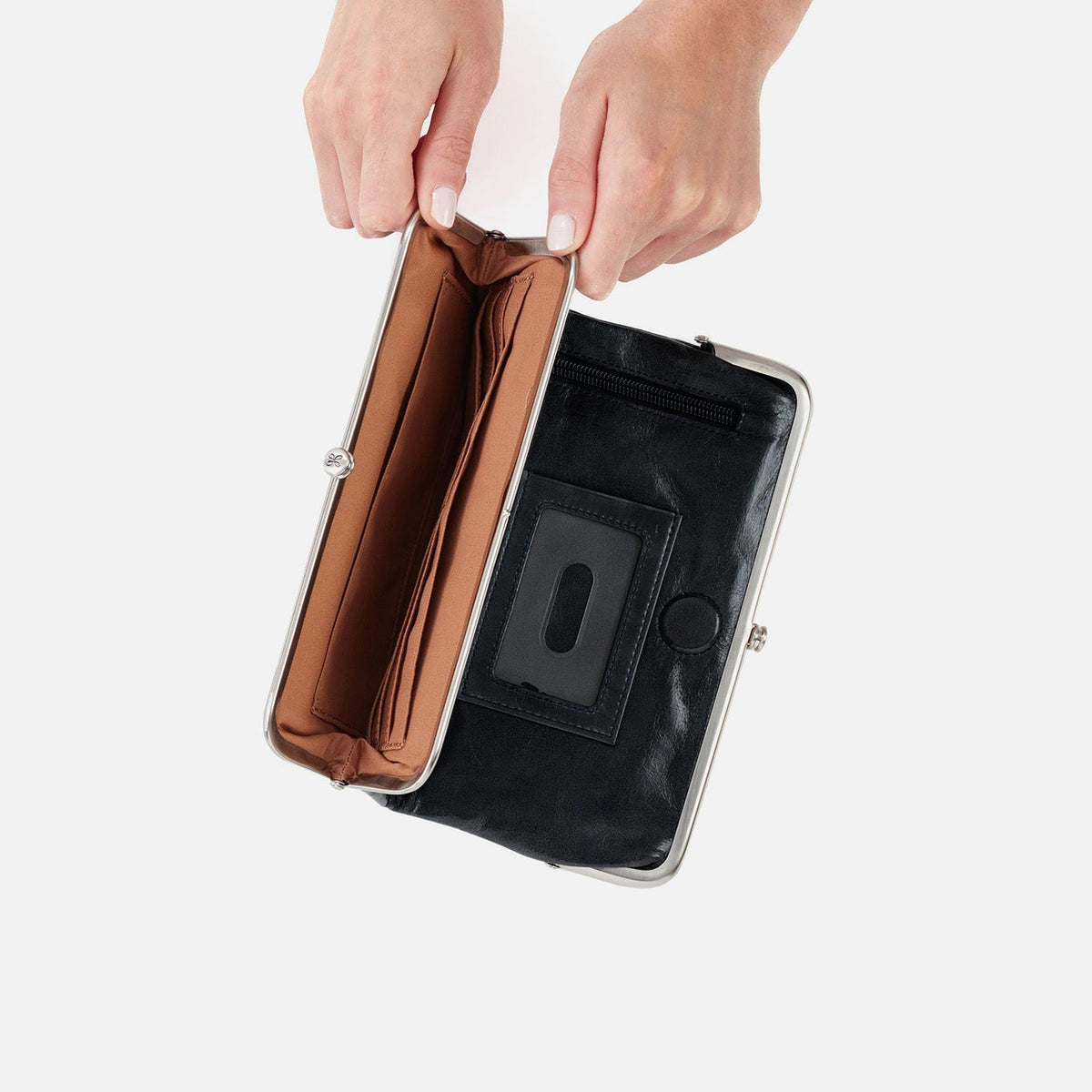 HOBO Essential - Lauren Clutch-Wallet In Polished Leather - Black