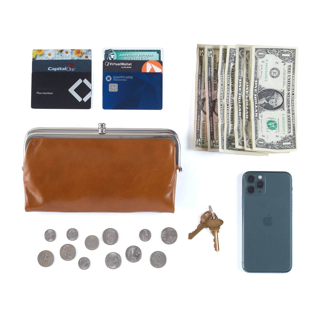 HOBO Trusted - Lauren Clutch-Wallet In Polished Leather - Truffle