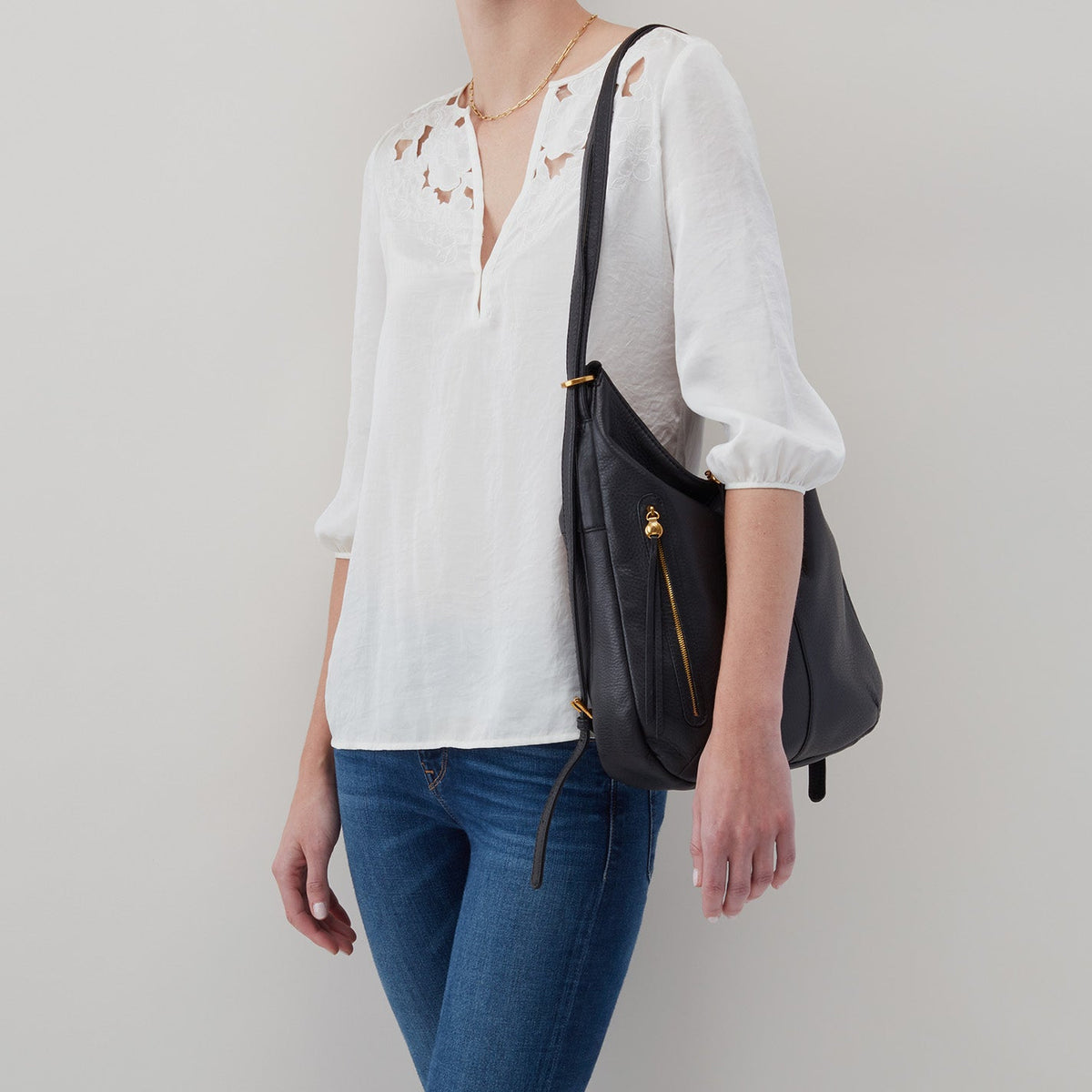 HOBO Classic - Merrin Convertible Backpack In Pebbled Leather - Black