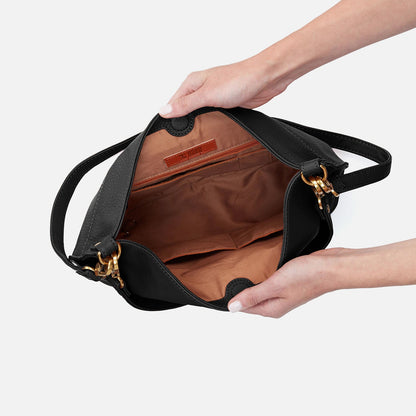 HOBO Latest - Pier Shoulder Bag In Pebbled Leather - Black