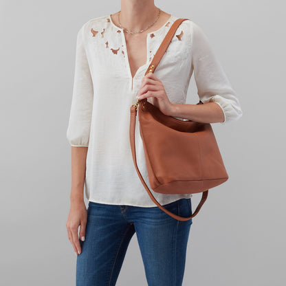 HOBO Hot Sale - Pier Shoulder Bag in Pebbled Leather - Cashew