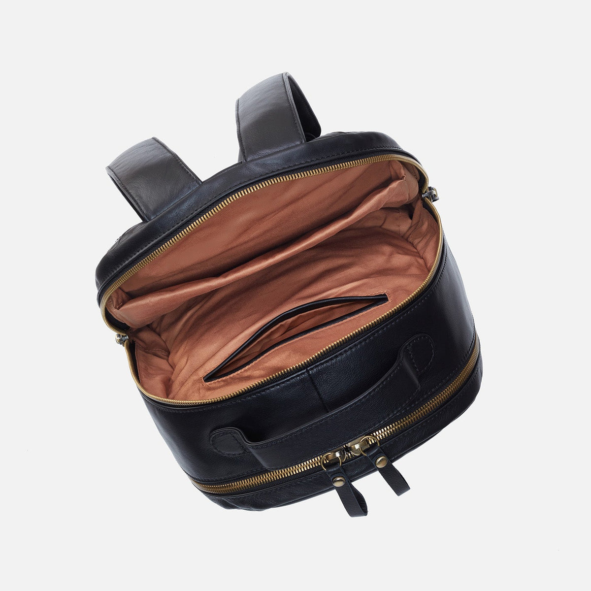 HOBO Best Price - Maddox Backpack in Silk Napa Leather - Black