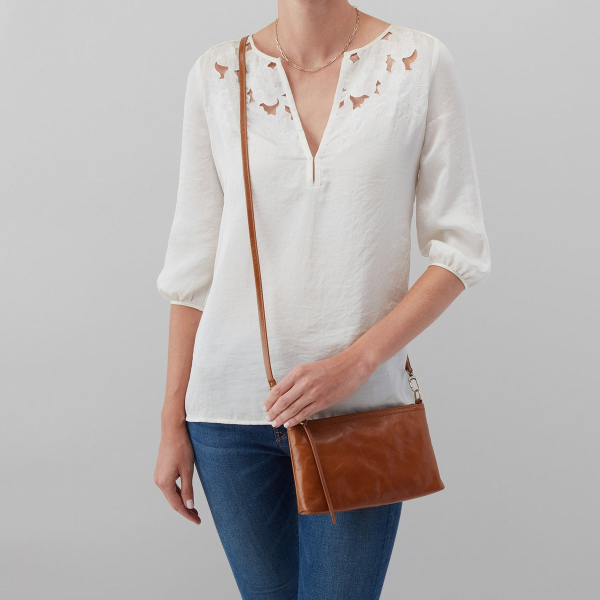 HOBO Hot Sale - Darcy Crossbody In Polished Leather - Natural
