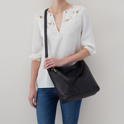 HOBO Classic - Pier Shoulder Bag In Pebbled Leather - Taupe