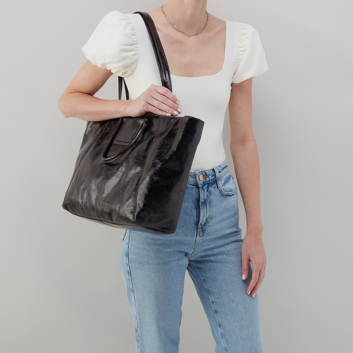 HOBO Customer Favorite - Sheila East-West Tote In Polished Leather - Black