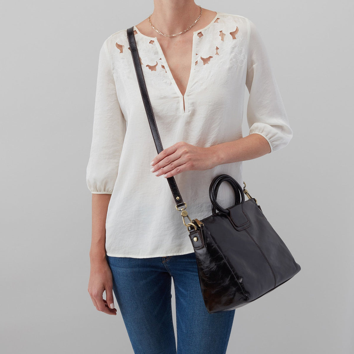 HOBO Essential - Sheila Medium Satchel In Polished Leather - Natural