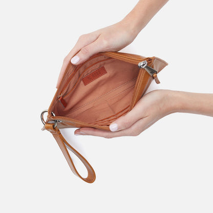 HOBO Hot Sale - Vida Wristlet In Polished Leather - Natural