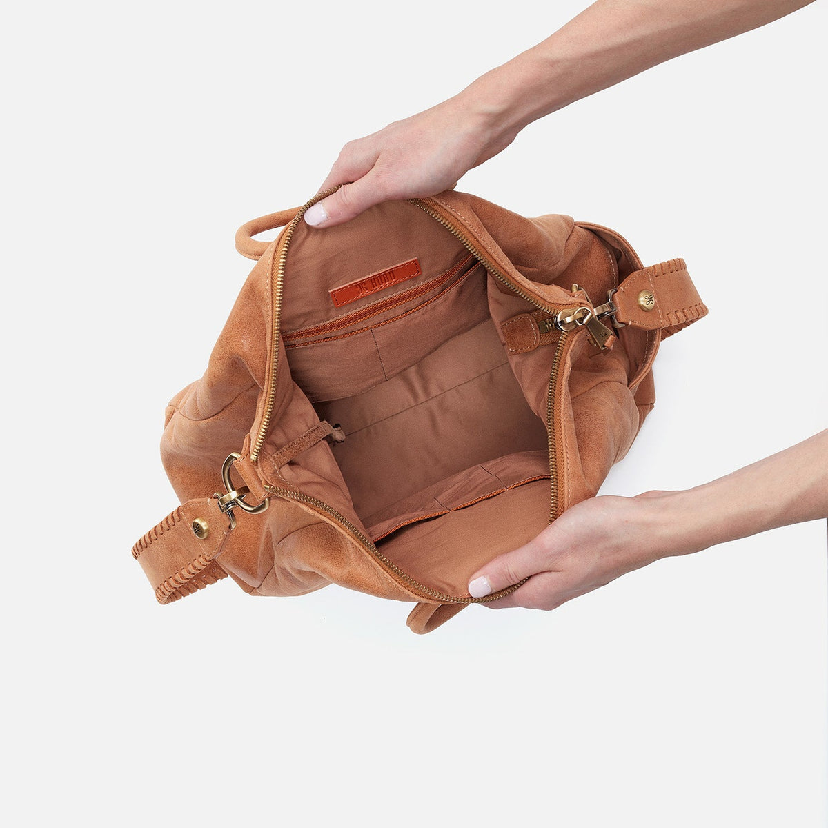 HOBO New - Sheila Large Satchel In Buffed Leather - Whiskey