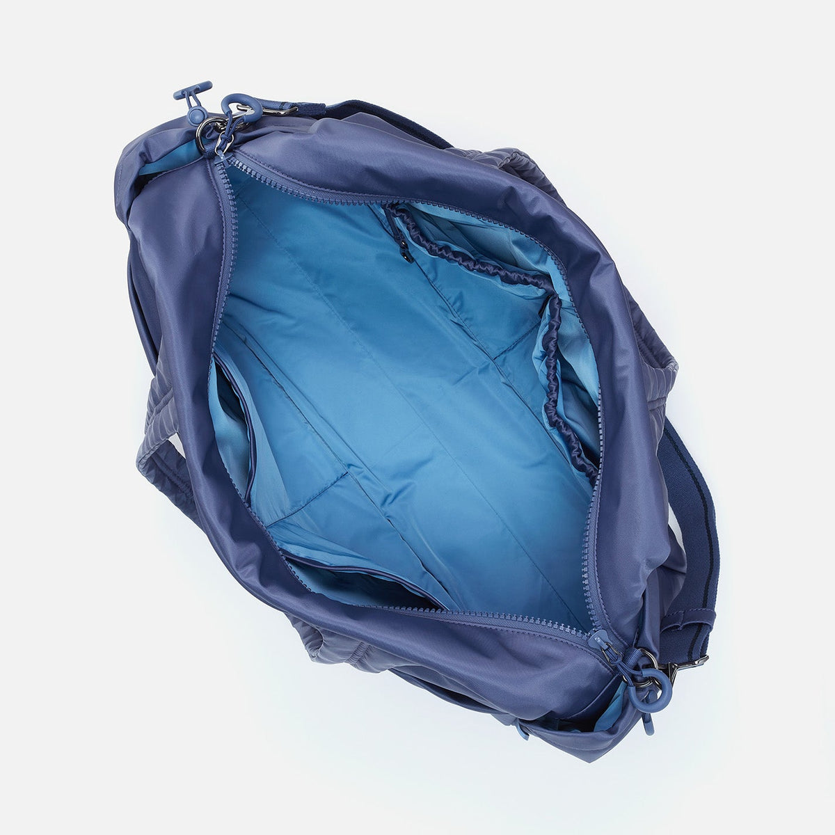 HOBO Popular - GET AWAY Duffle in CaRefiber recycled nylon - Ocean
