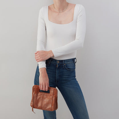 HOBO Best Price - Ace Clutch In Metallic Leather - Patina