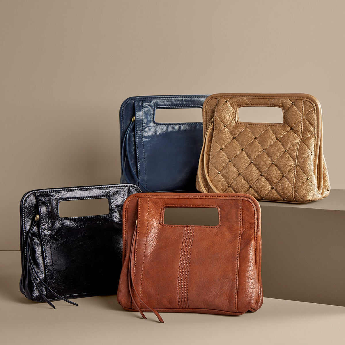 HOBO Essential - Ace Clutch In Polished Leather - Black