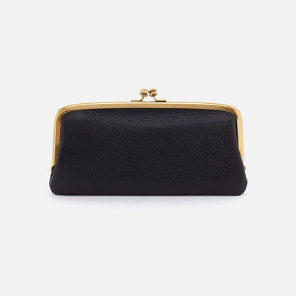 HOBO Popular - Cora Large Frame Wallet In Pebbled Leather - Black