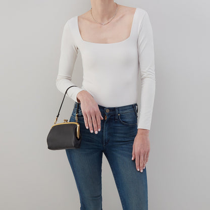 HOBO Essential - Cora Wallet Crossbody In Pebbled Leather - Black