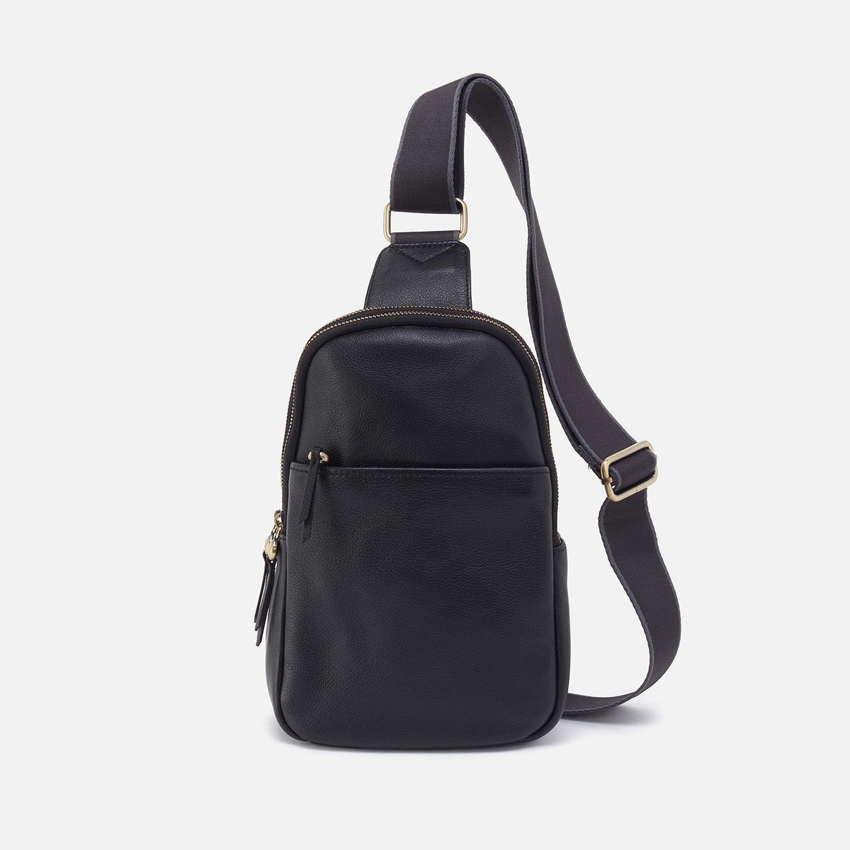 HOBO Essential - Cass Sling In Pebbled Leather - Black