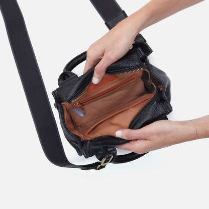 HOBO Top Pick - Cass Small Tote In Pebbled Leather - Black