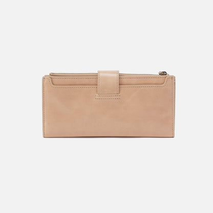 HOBO Trusted - Dunn Continental Wallet In Polished Leather - Sand
