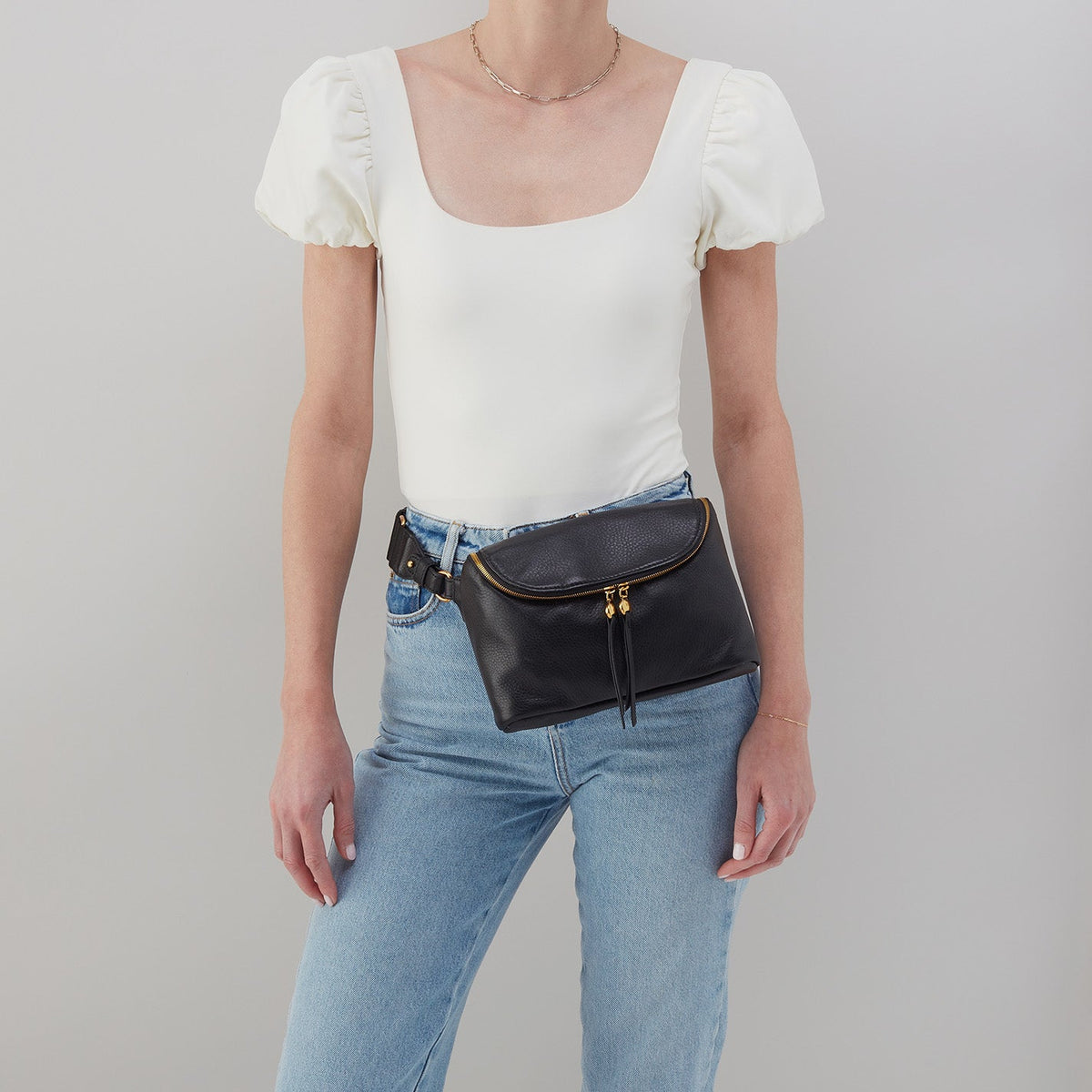 HOBO Smart Buy - Fern Large Belt Bag In Pebbled Leather - Warm Honey