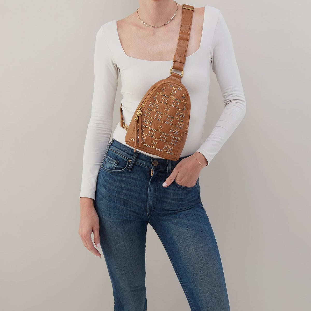HOBO Sale - Fern Sling In Pebbled Leather - Warm Honey Pixel Studded
