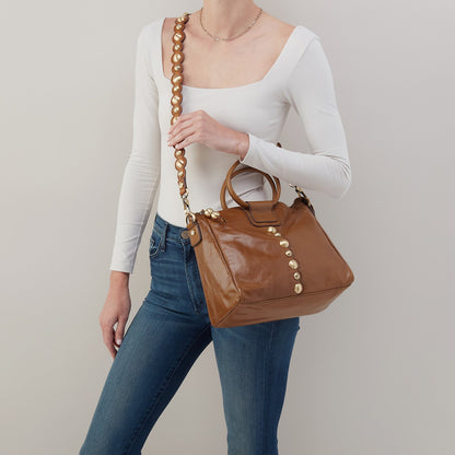 HOBO Deals - Sheila Medium Satchel In Polished Leather - Truffle With Studs