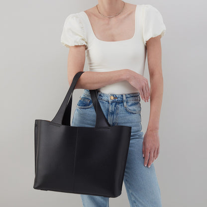 HOBO Discount - Vida Large Tote In Micro Pebbled Leather - Port And Silver