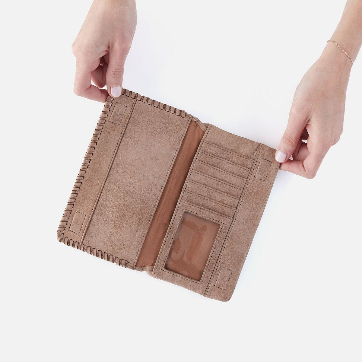 HOBO Sale - Foray Large Wallet In Buffed Leather - Hazel