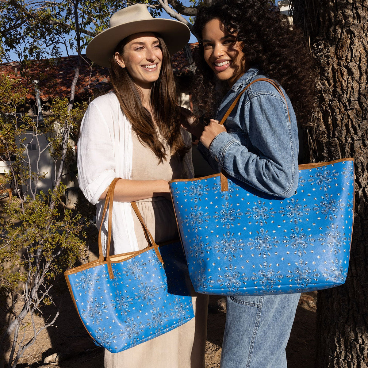 HOBO Quality - All That Tote In Coated Canvas - Blue Journey Bandana