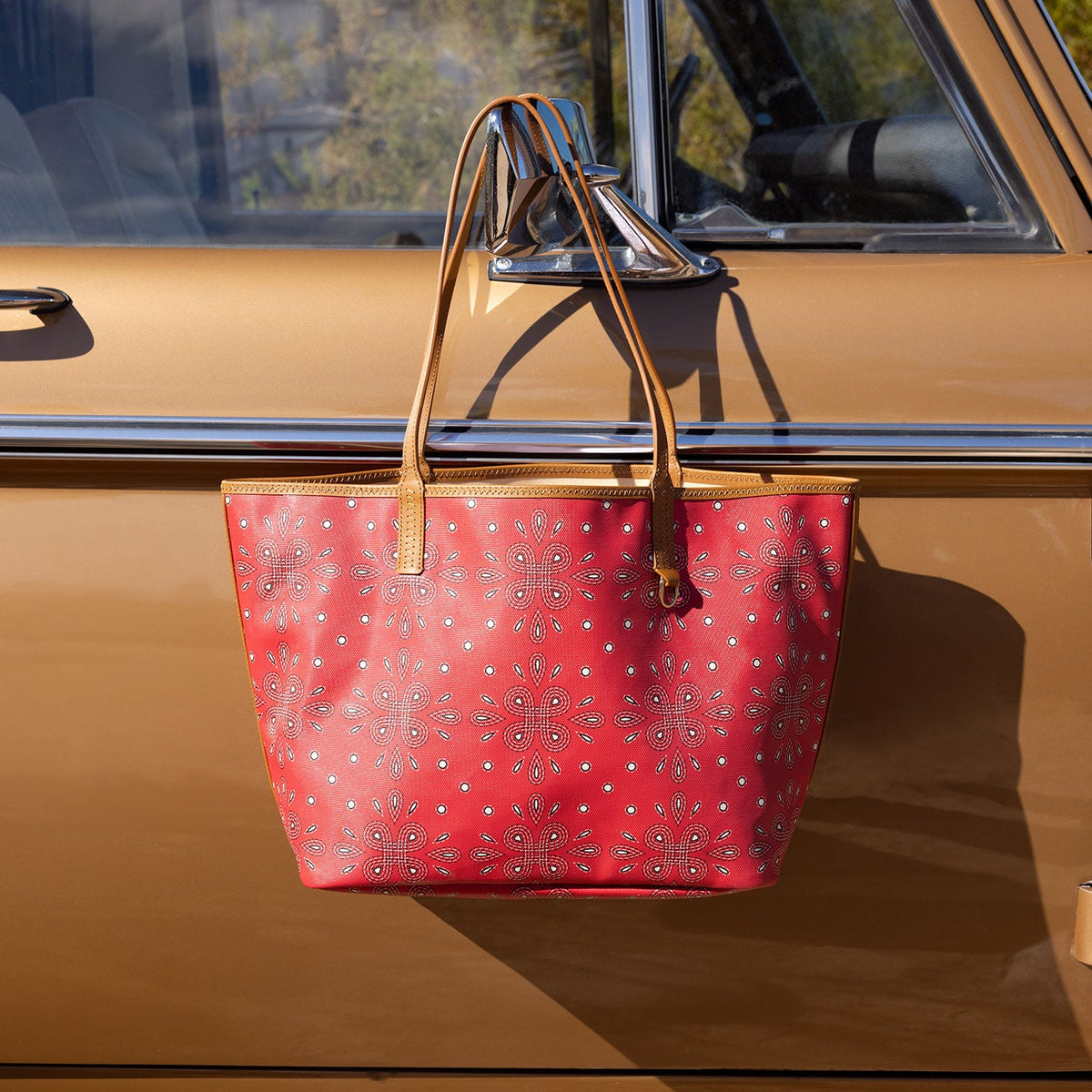 HOBO Everyday - All That Tote In Coated Canvas - Red Journey Bandana