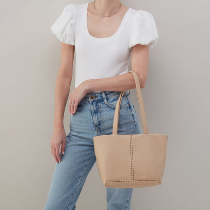 HOBO Customer Favorite - Austin Tote In Pebbled Leather - Linen