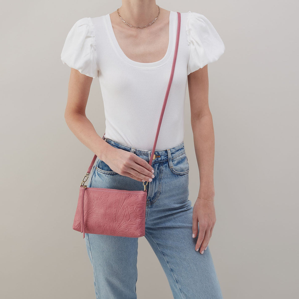 HOBO Featured - Darcy Crossbody In Tooled Embossed Leather - Mauve Tooled Emboss