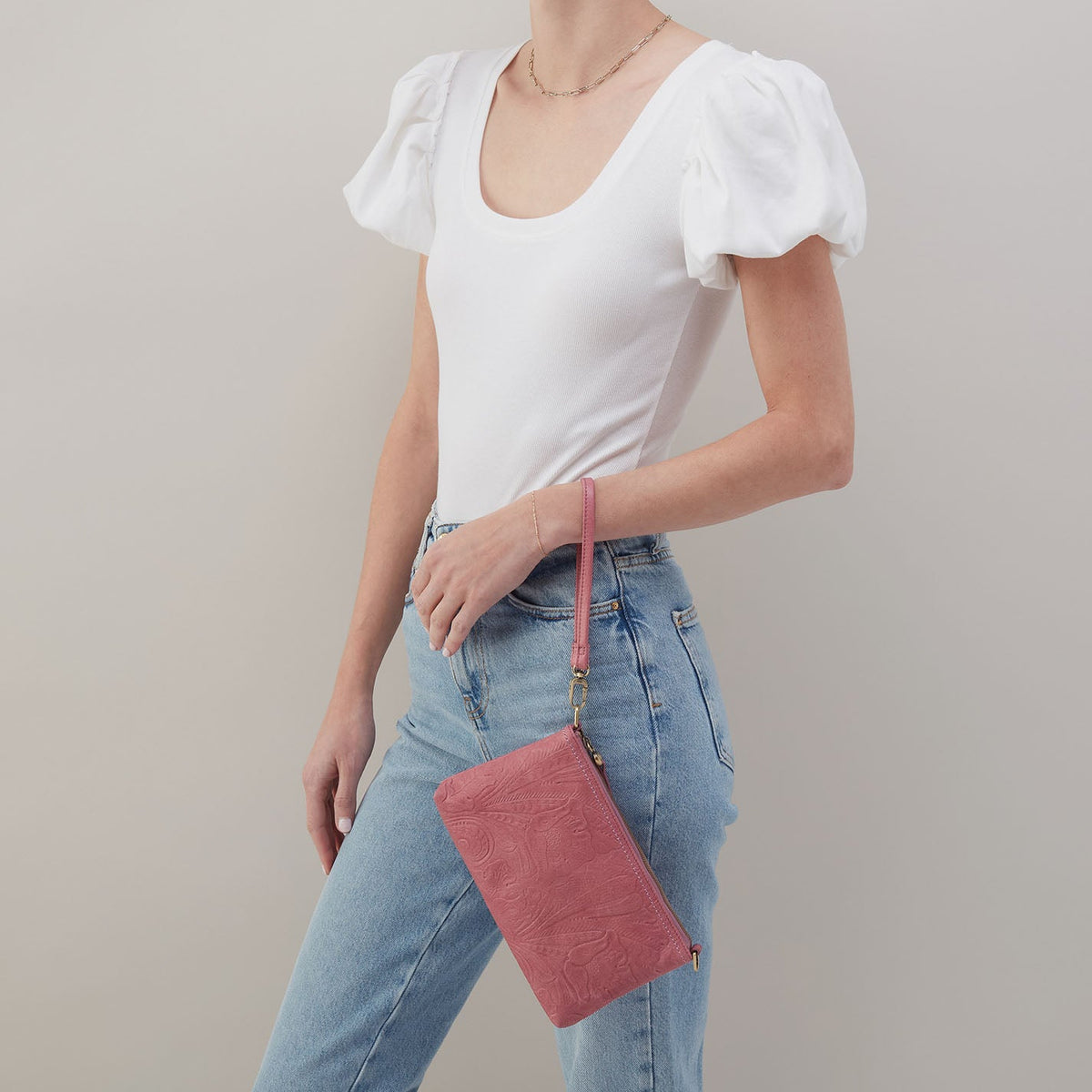 HOBO Featured - Darcy Crossbody In Tooled Embossed Leather - Mauve Tooled Emboss