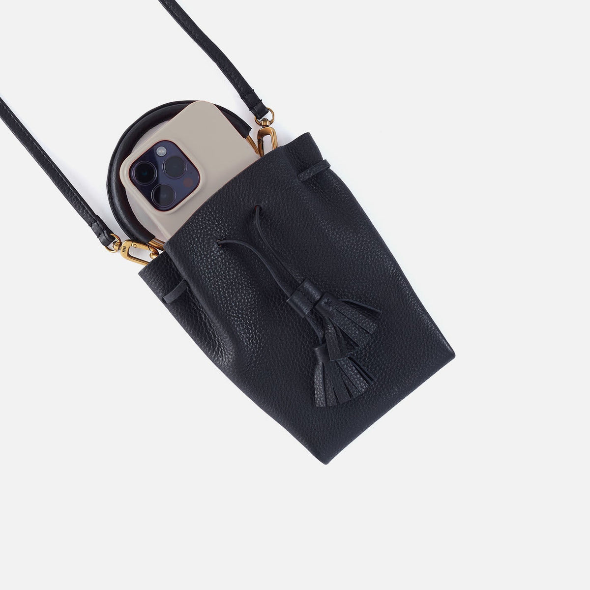 HOBO Great Value - Eden Phone Crossbody In Pebbled Leather - Black