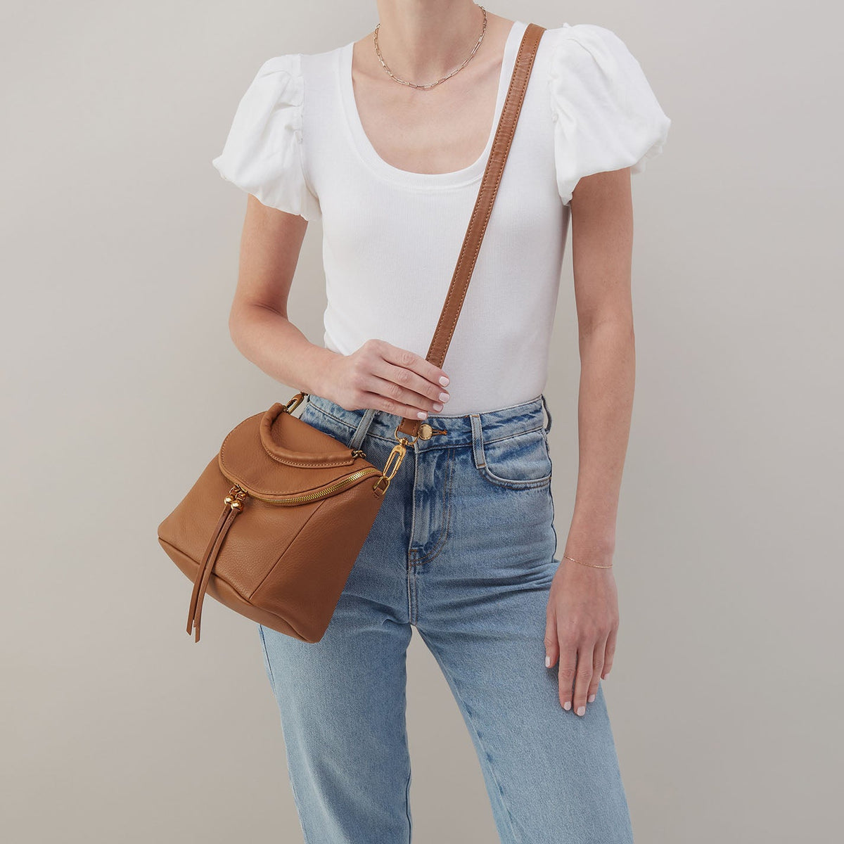 HOBO Best Price - Fern Top Handle Satchel In Pebbled Leather - Warm Honey