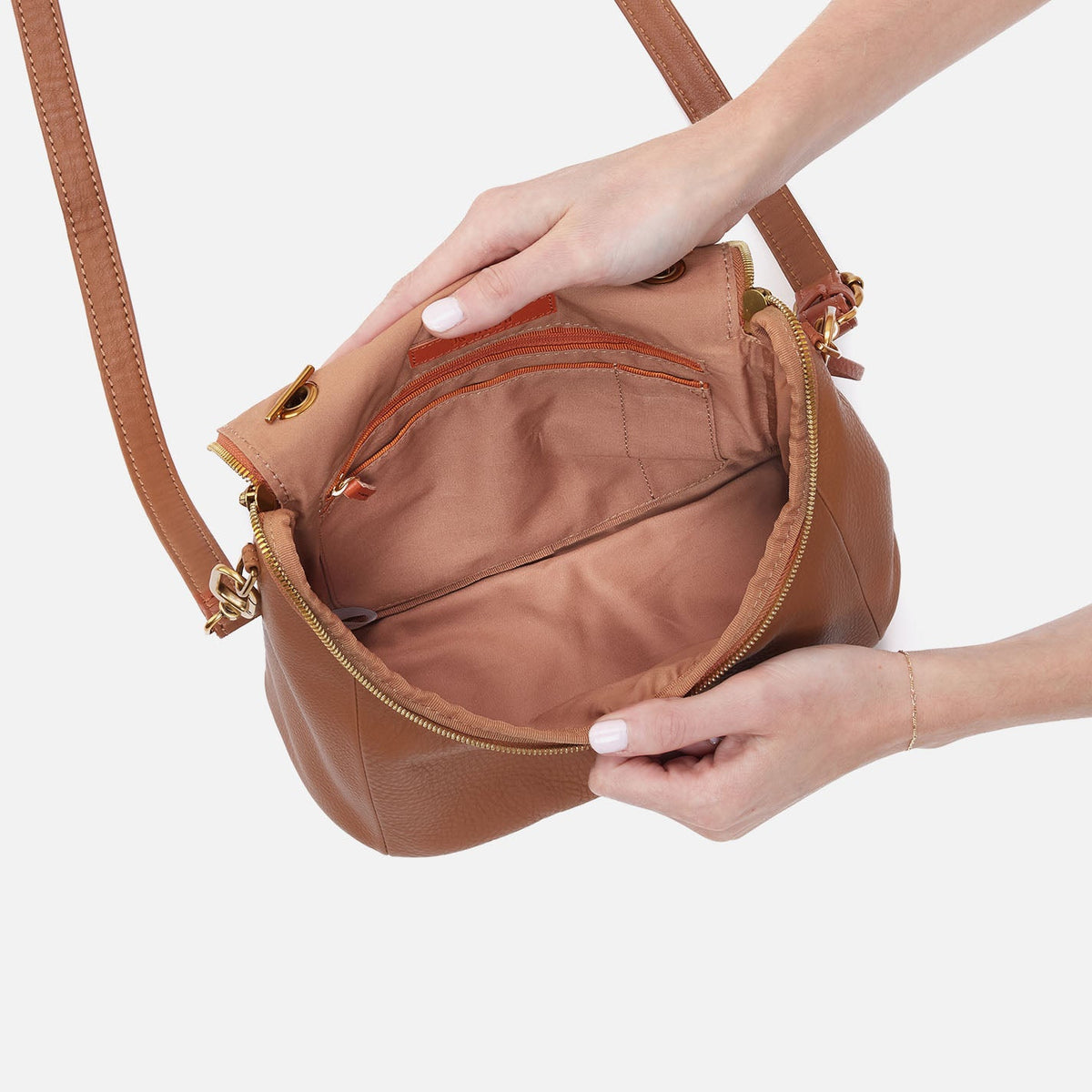 HOBO Best Price - Fern Top Handle Satchel In Pebbled Leather - Warm Honey