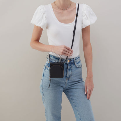 HOBO Best Seller - Fern Wallet Crossbody In Pebbled Leather - Black