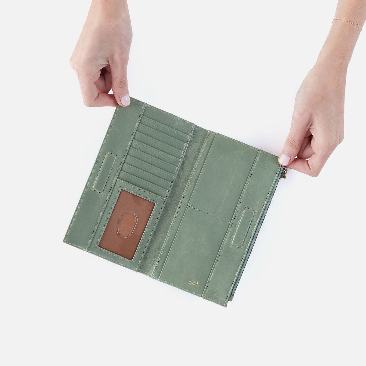 HOBO Trending - Jill Large Bifold Wallet In Polished Leather - Jade