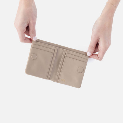 HOBO Special Offer - Lumen Mini Wallet In Pebbled Leather - Taupe