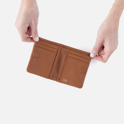 HOBO Exclusive - Lumen Mini Wallet In Pebbled Leather - Warm Honey