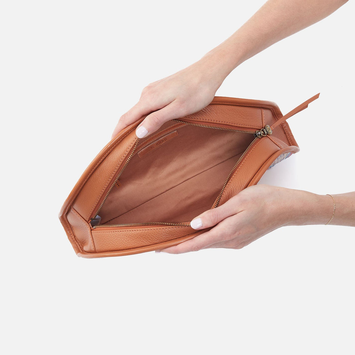 HOBO Trusted - Luna Clutch In Multi Weave With Leather Trim - Sunset Raffia