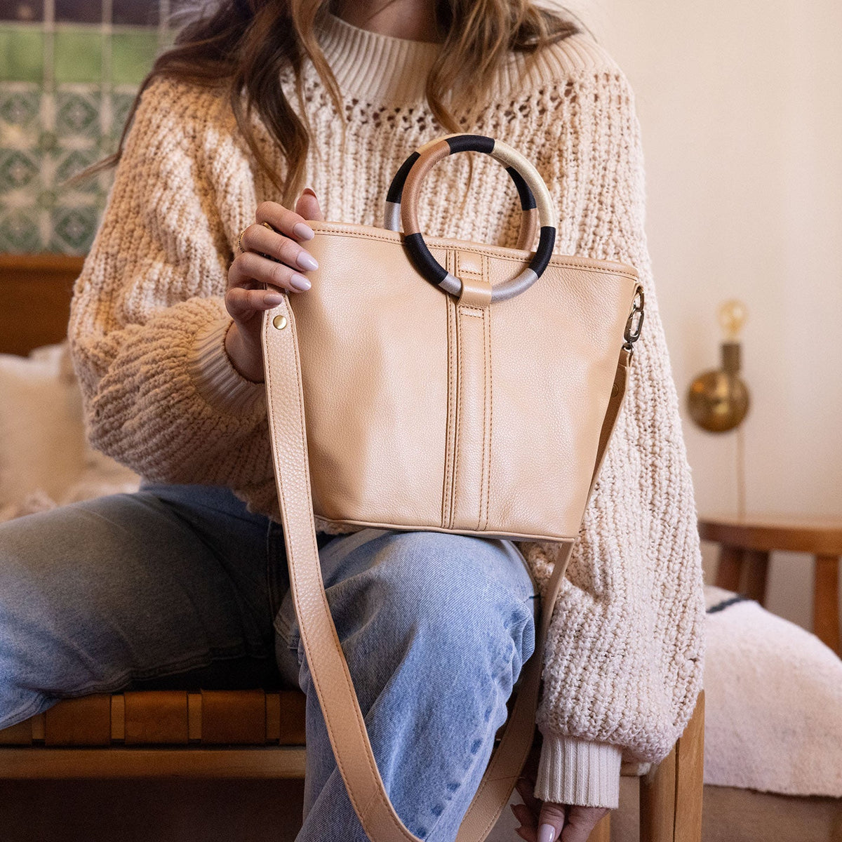 HOBO Exclusive - Luna Small Tote In Pebbled Leather - Porcini