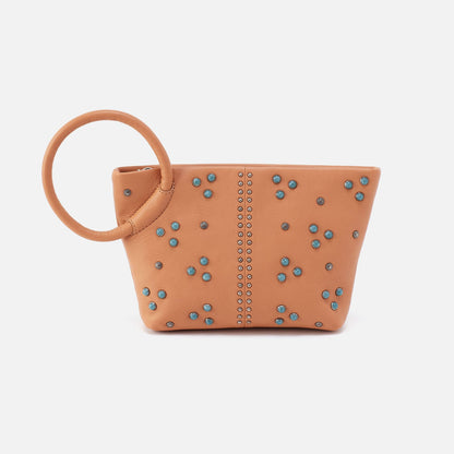 HOBO Sale - Maggie Clutch In Smooth Leather - Doe