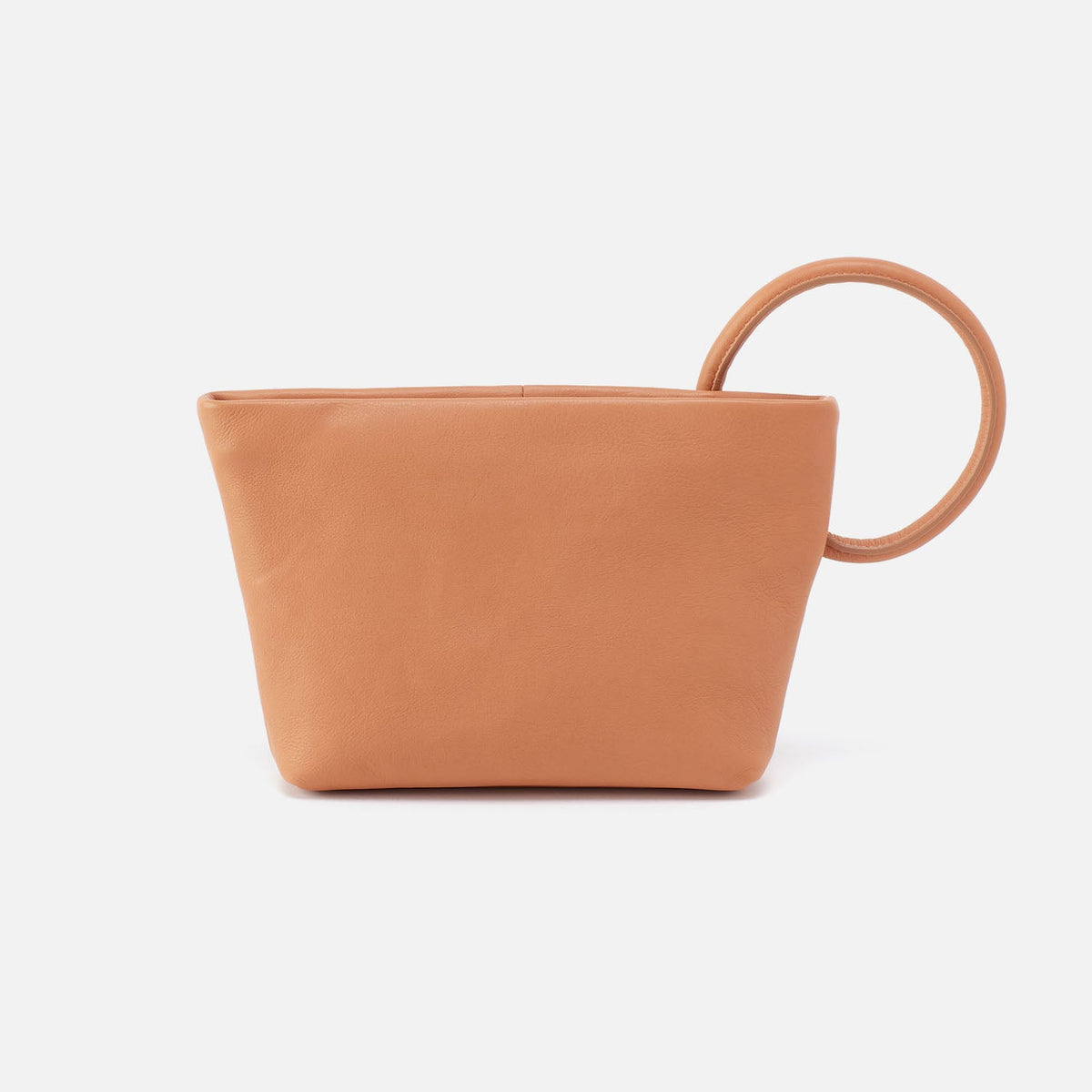 HOBO Sale - Maggie Clutch In Smooth Leather - Doe