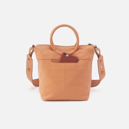 HOBO Featured - Maggie Crossbody In Smooth Leather - Doe
