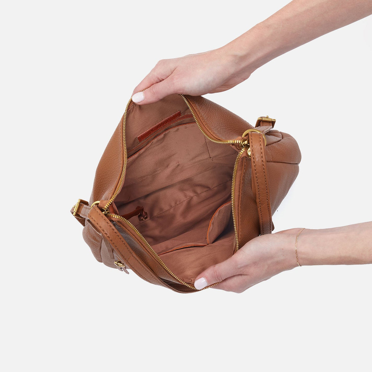 HOBO Best Price - Merrin Convertible Backpack In Pebbled Leather - Warm Honey