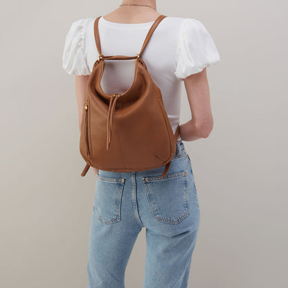 HOBO Best Price - Merrin Convertible Backpack In Pebbled Leather - Warm Honey
