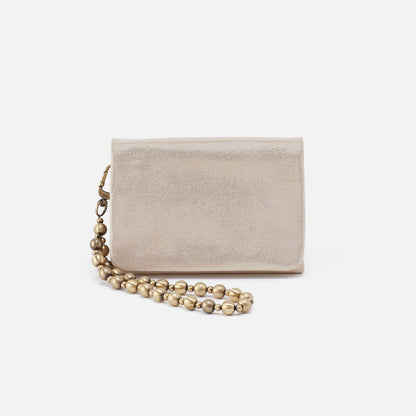 HOBO Essential - Ross Bead Wristlet In Metallic Leather - Sand Shimmer