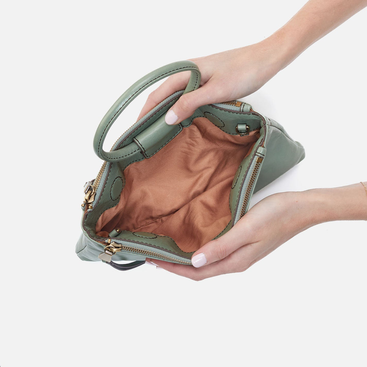 HOBO Top Pick - Sable Crossbody In Polished Leather - Jade