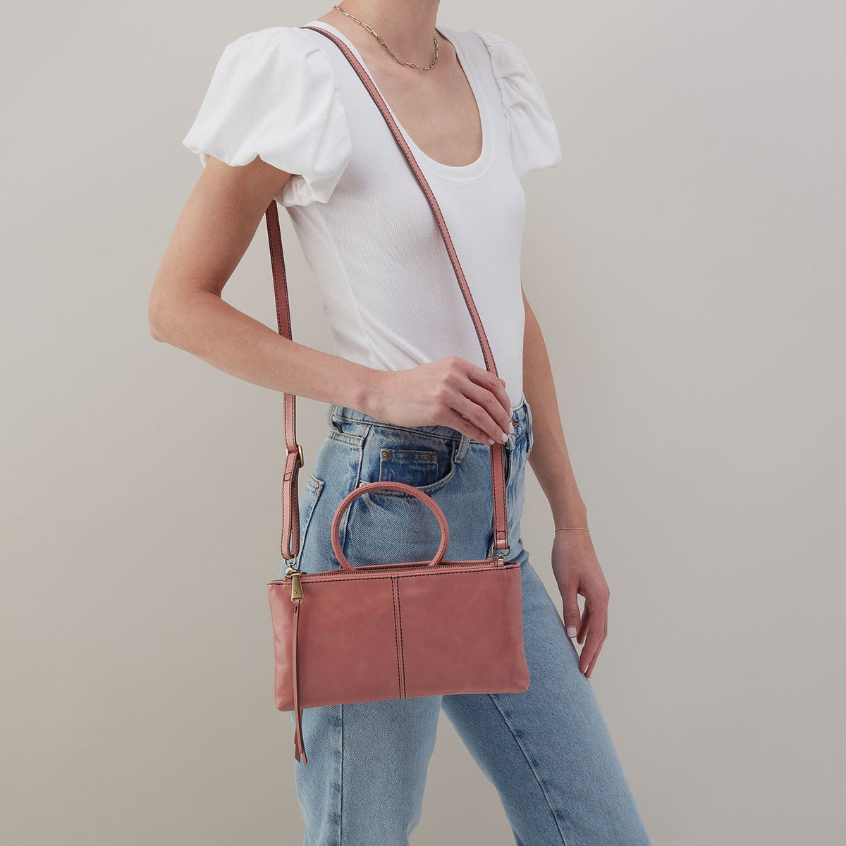 HOBO Quality - Sable Crossbody In Polished Leather - Rose