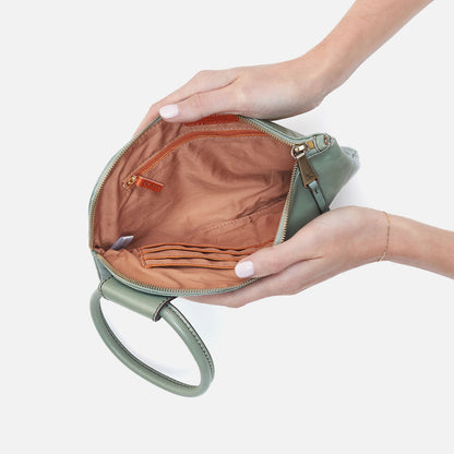 HOBO Hot Sale - Sable Wristlet In Polished Leather - Jade